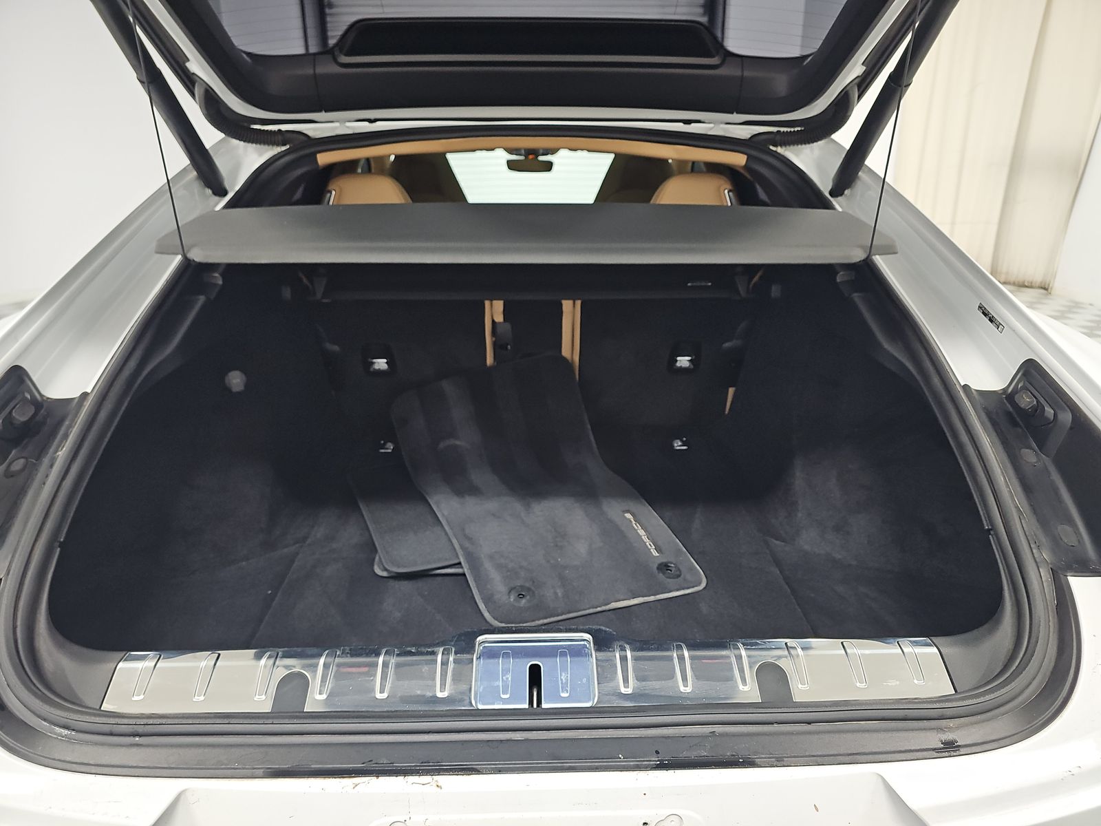 2023 Porsche Panamera Platinum Edition RWD