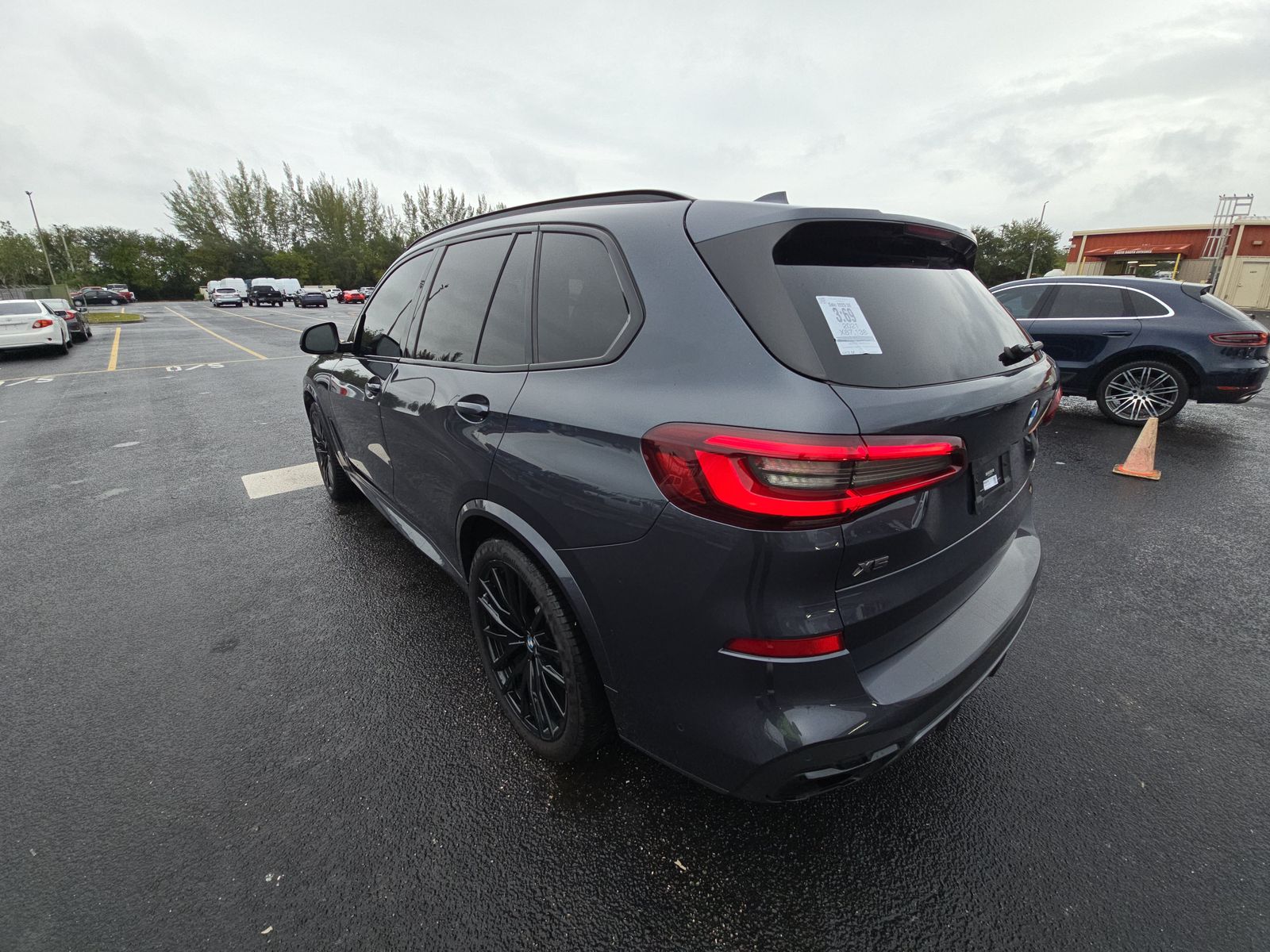 2021 BMW X5 M50i AWD