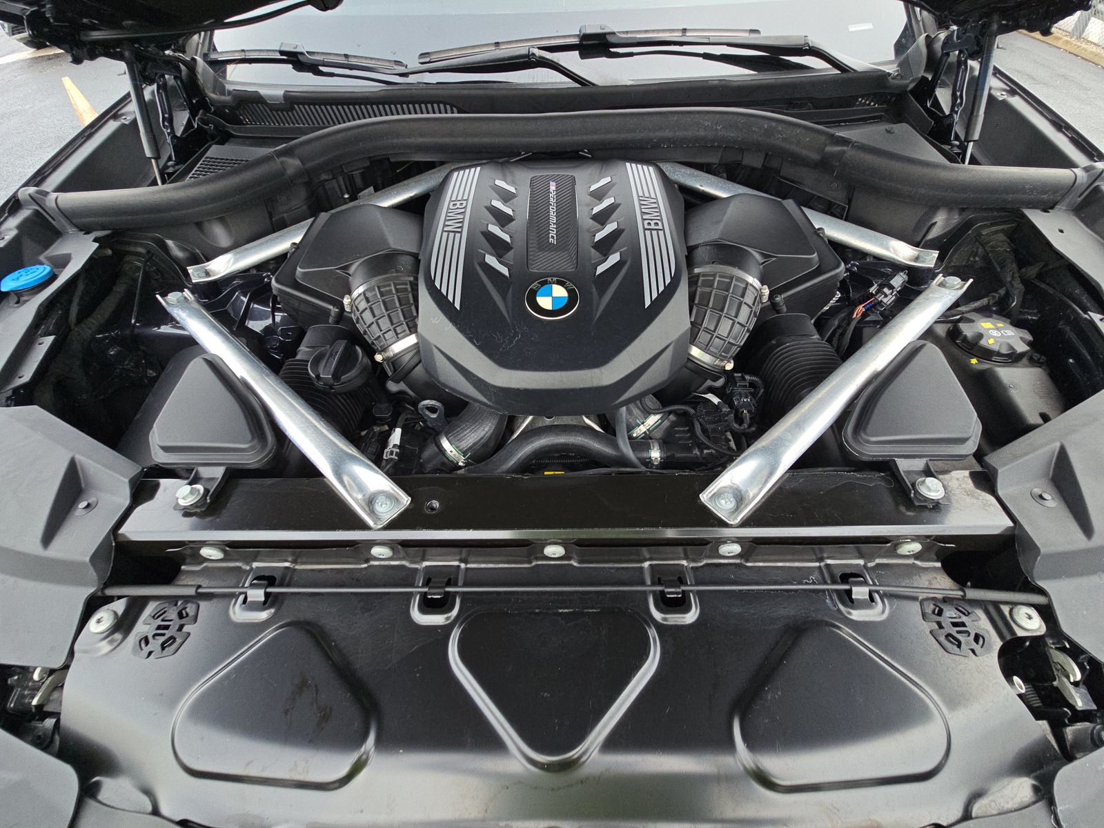 2021 BMW X5 M50i AWD