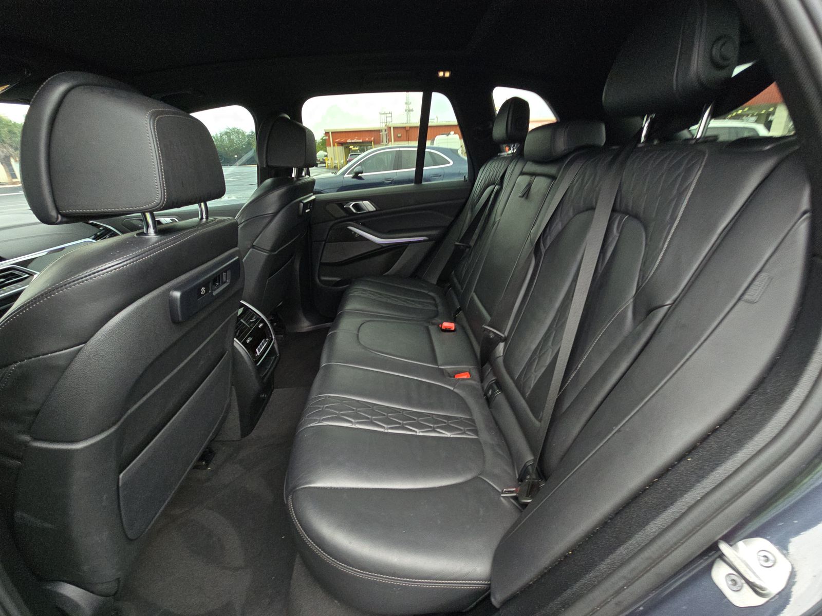 2021 BMW X5 M50i AWD