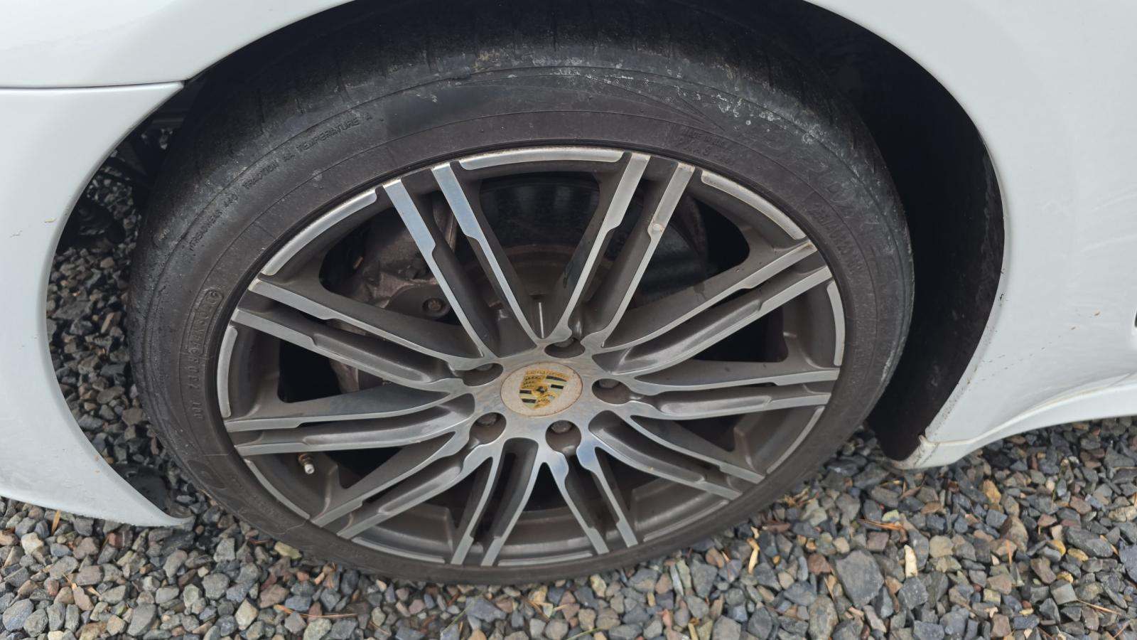 2016 Porsche Panamera Edition RWD