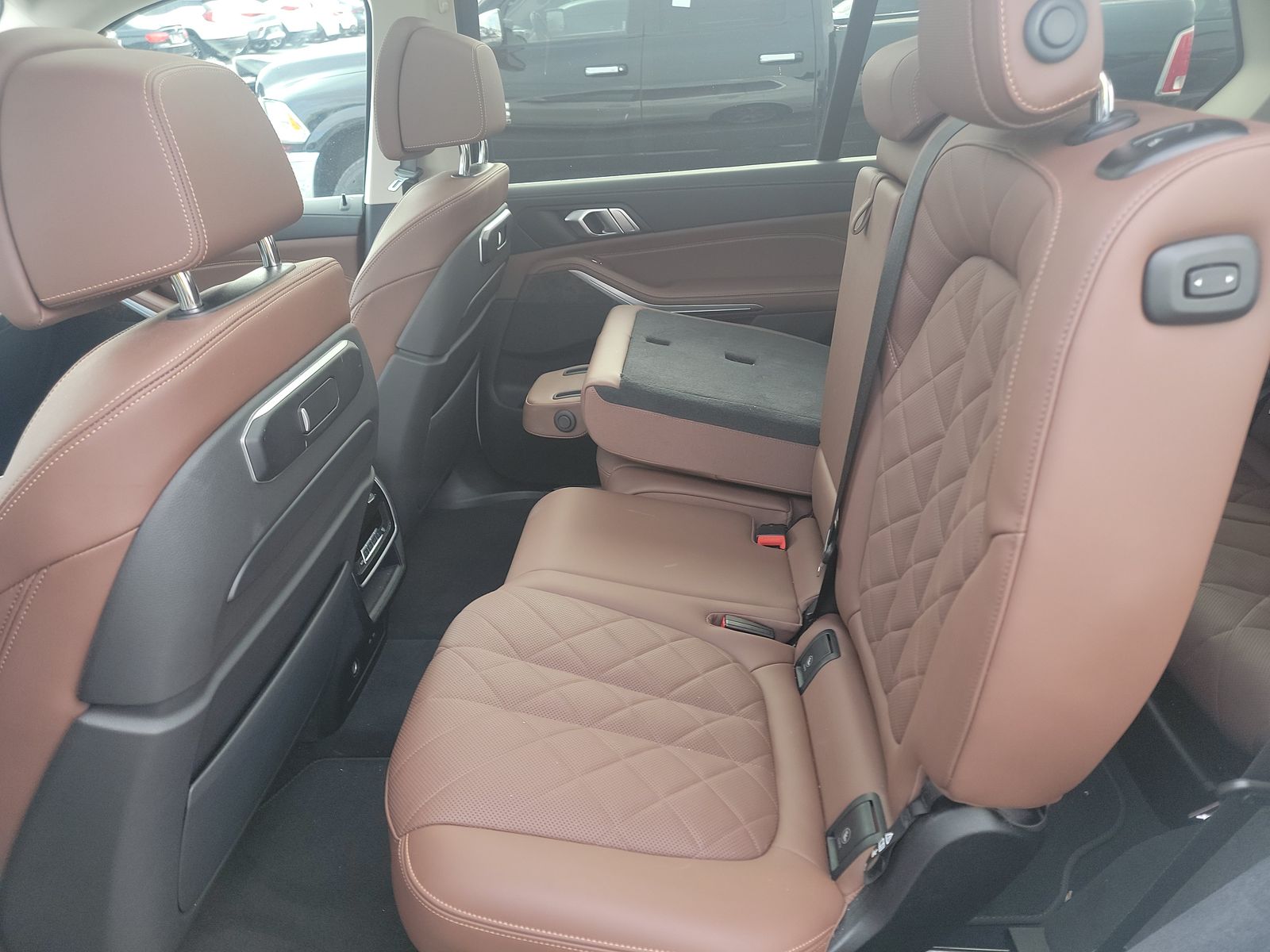 2023 BMW X7 xDrive40i AWD