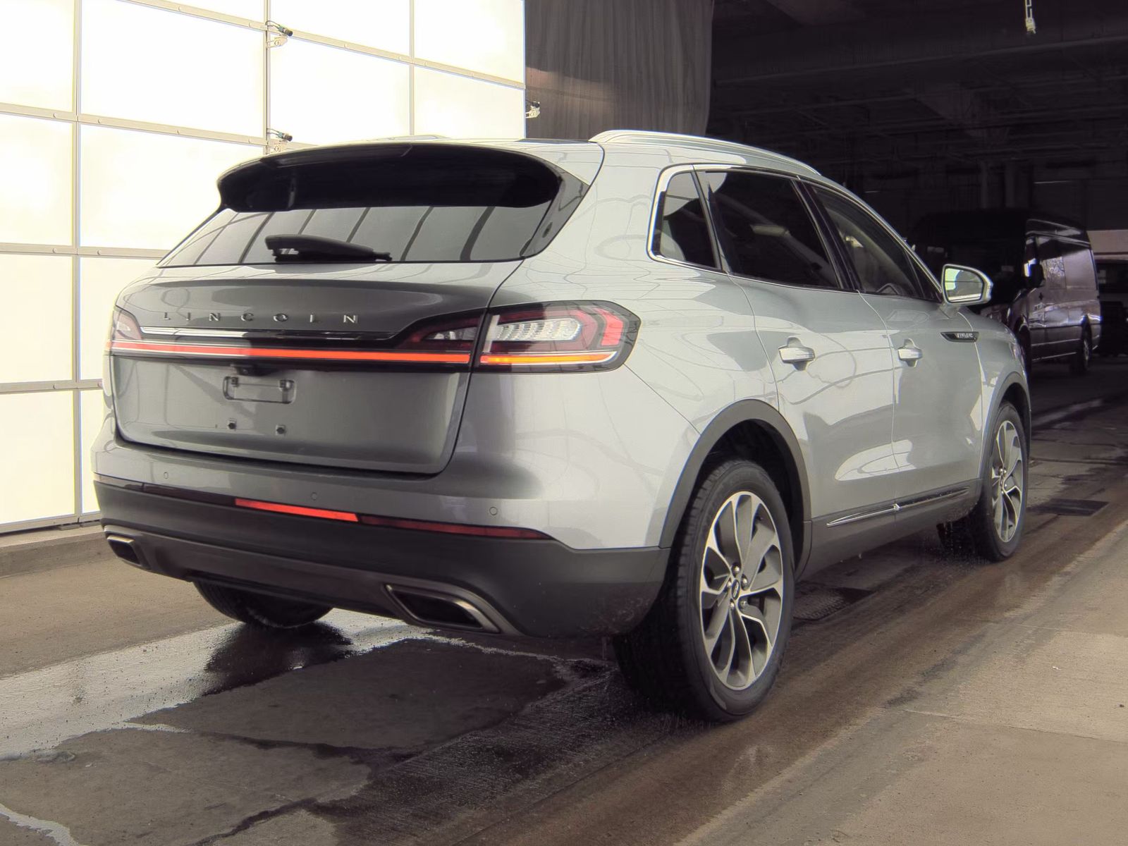 2022 Lincoln Nautilus Reserve AWD