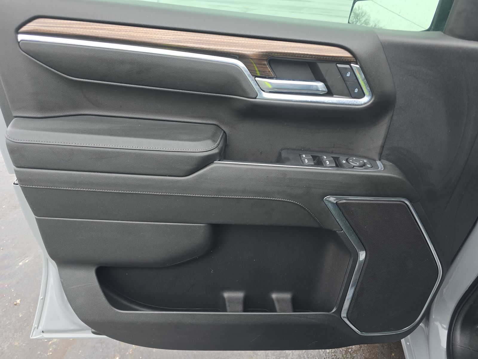 2024 Chevrolet Silverado 1500 LT AWD