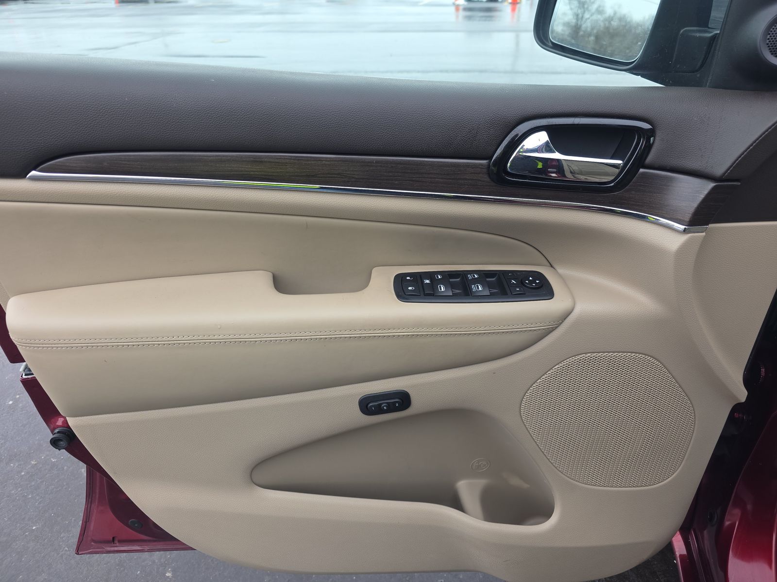 2021 Jeep Grand Cherokee Overland RWD