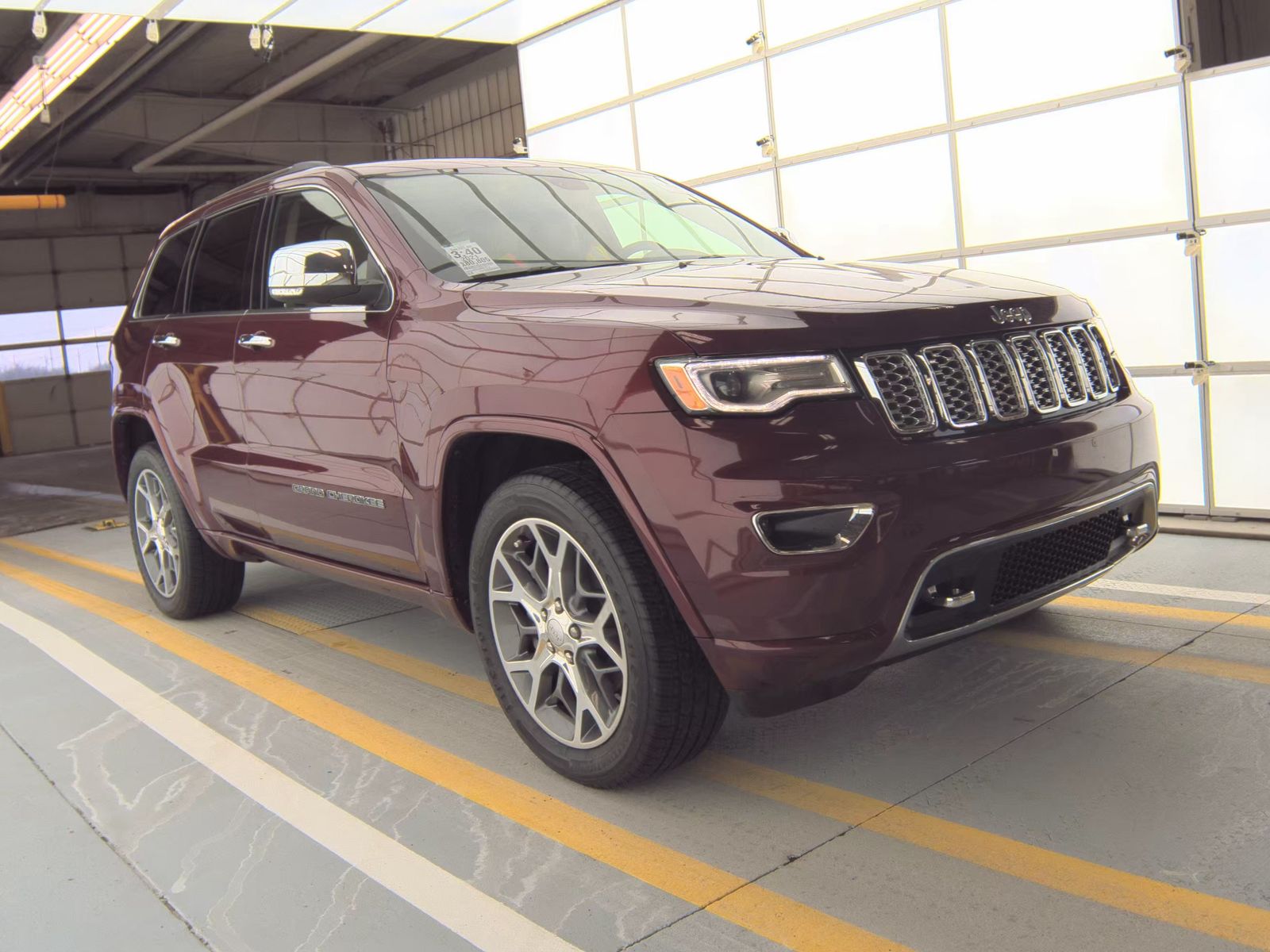 2021 Jeep Grand Cherokee Overland RWD