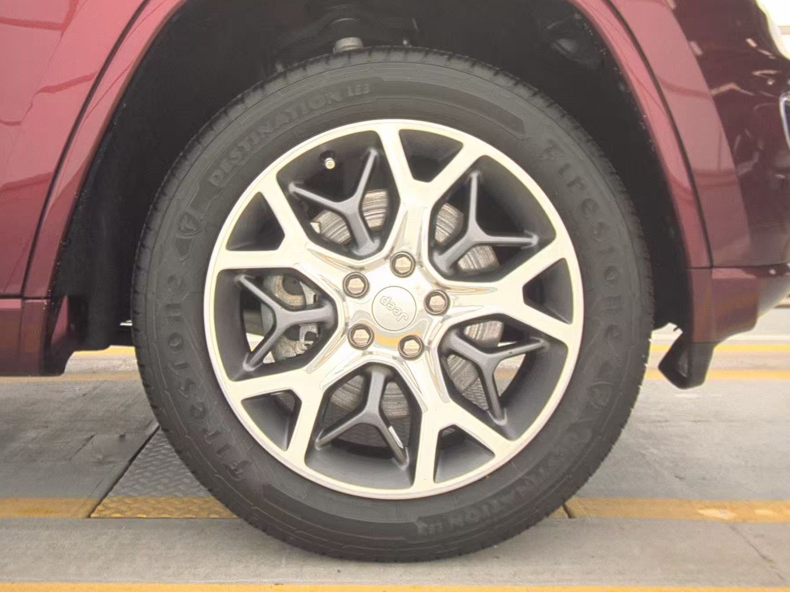 2021 Jeep Grand Cherokee Overland RWD