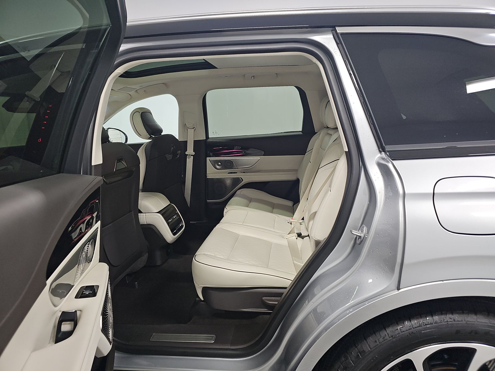 2024 Lincoln Nautilus Black Label AWD