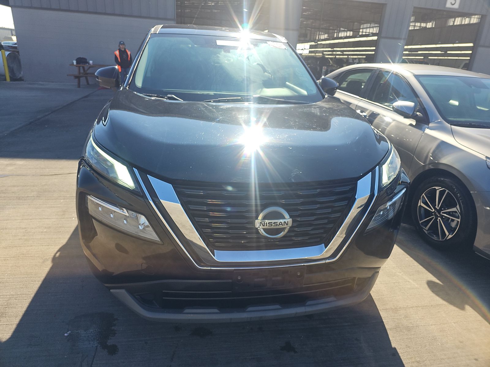 2021 Nissan Rogue SV FWD