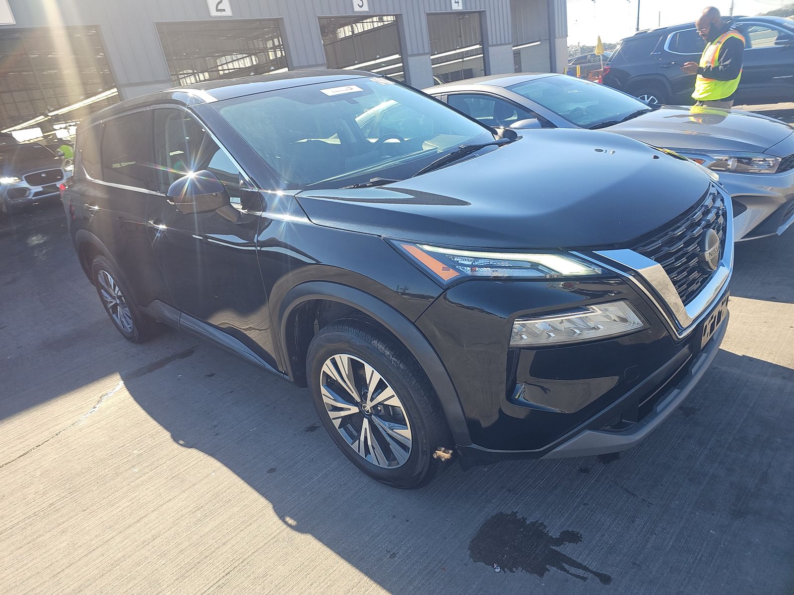 2021 Nissan Rogue SV FWD