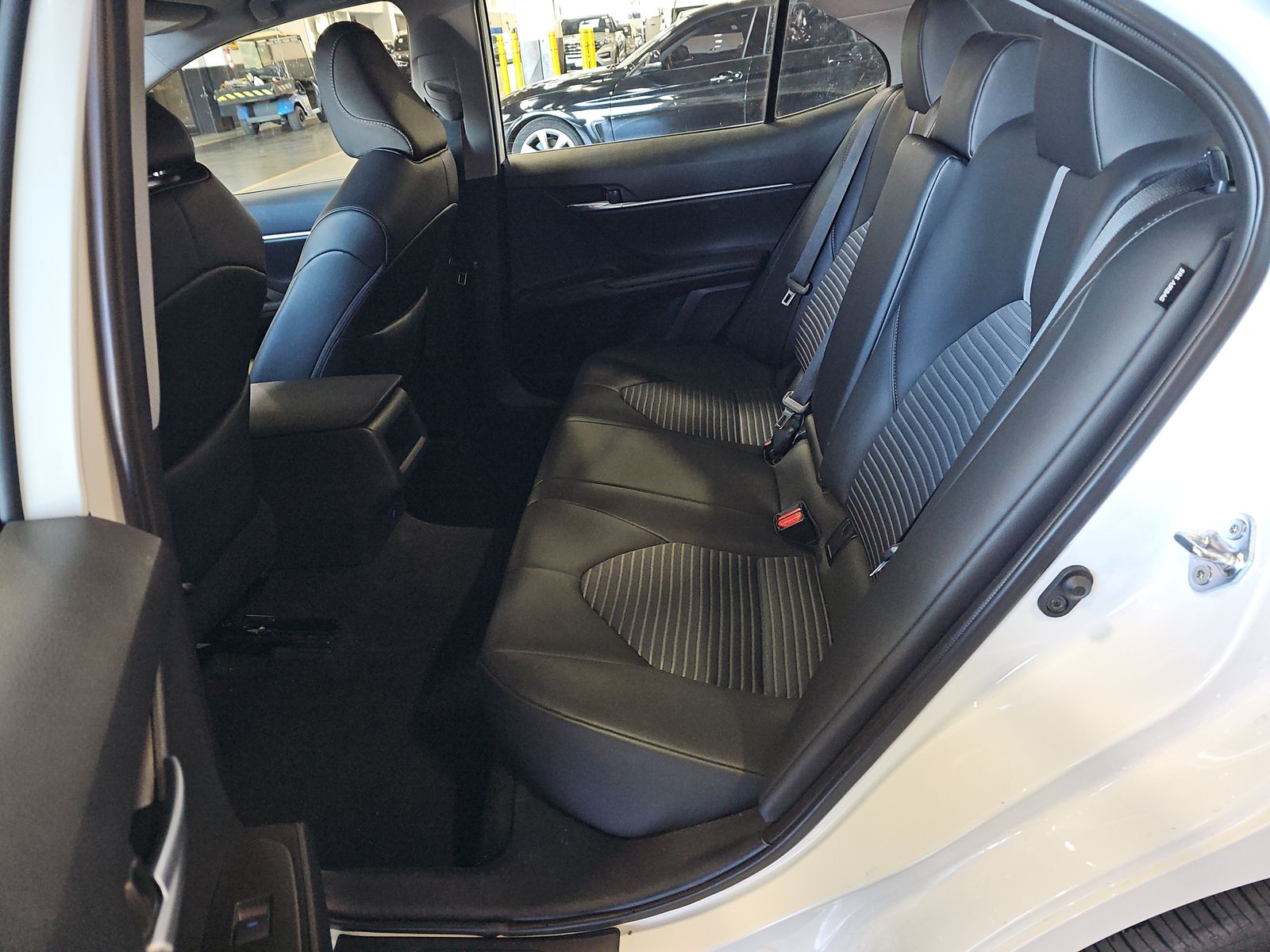 2024 Toyota Camry SE FWD