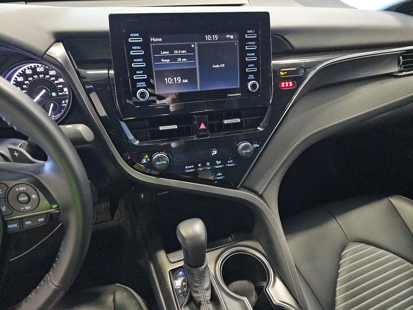 2024 Toyota Camry SE FWD