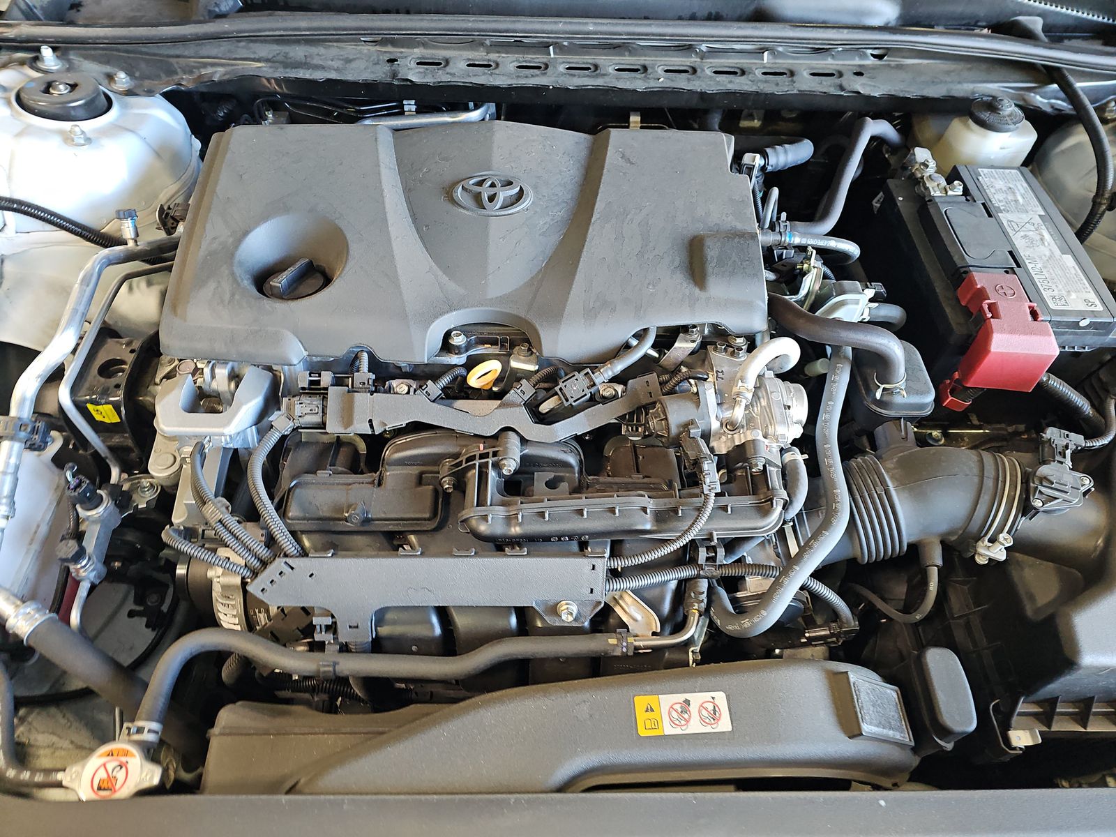 2024 Toyota Camry SE FWD