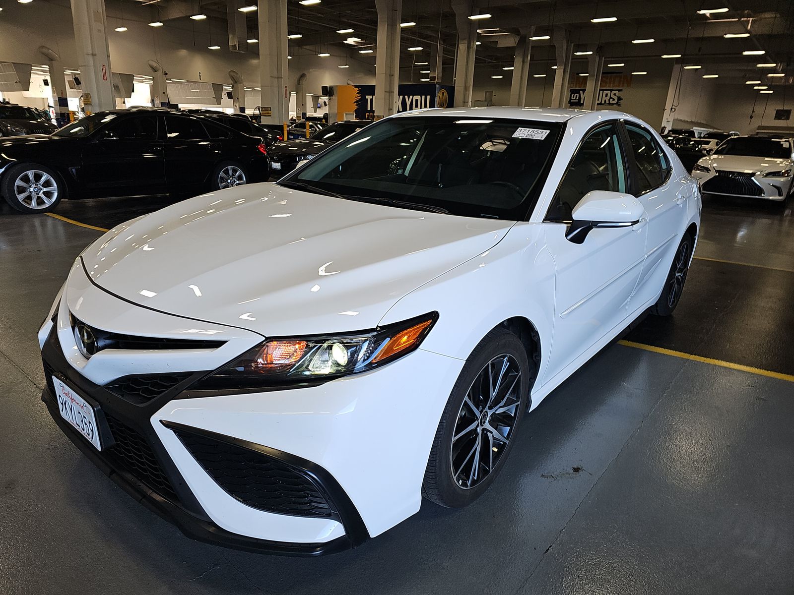 2024 Toyota Camry SE FWD