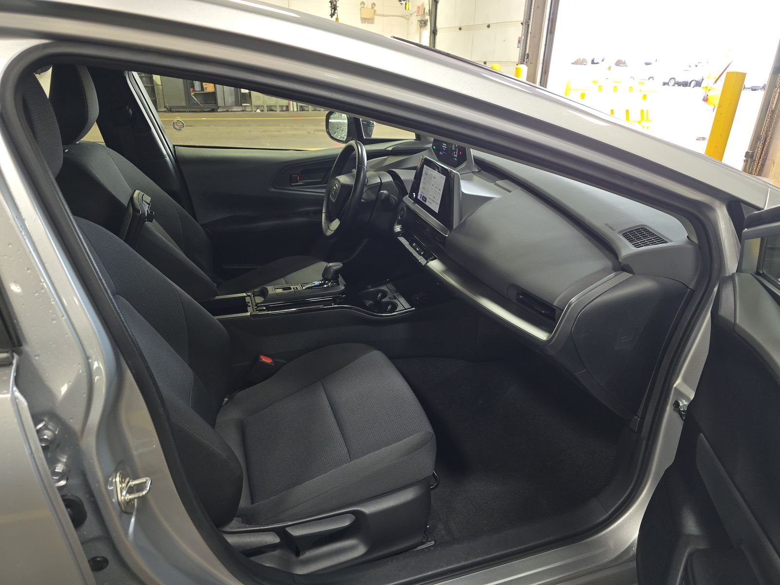 2024 Toyota Prius LE FWD