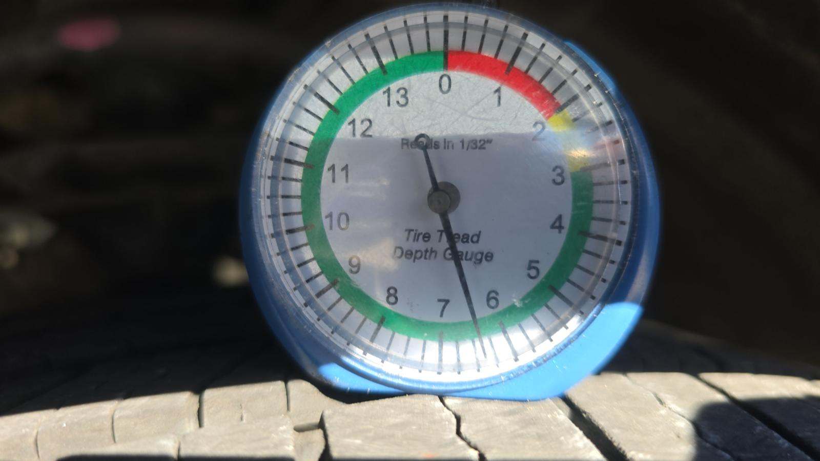 2021 Kia Sedona EX FWD