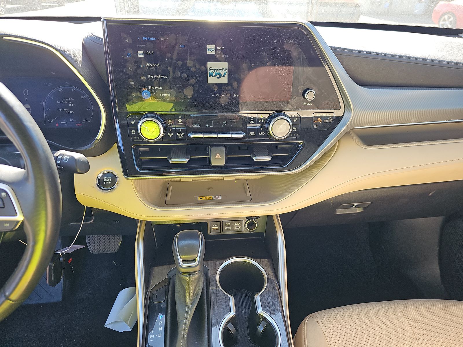 2023 Toyota Highlander Platinum FWD