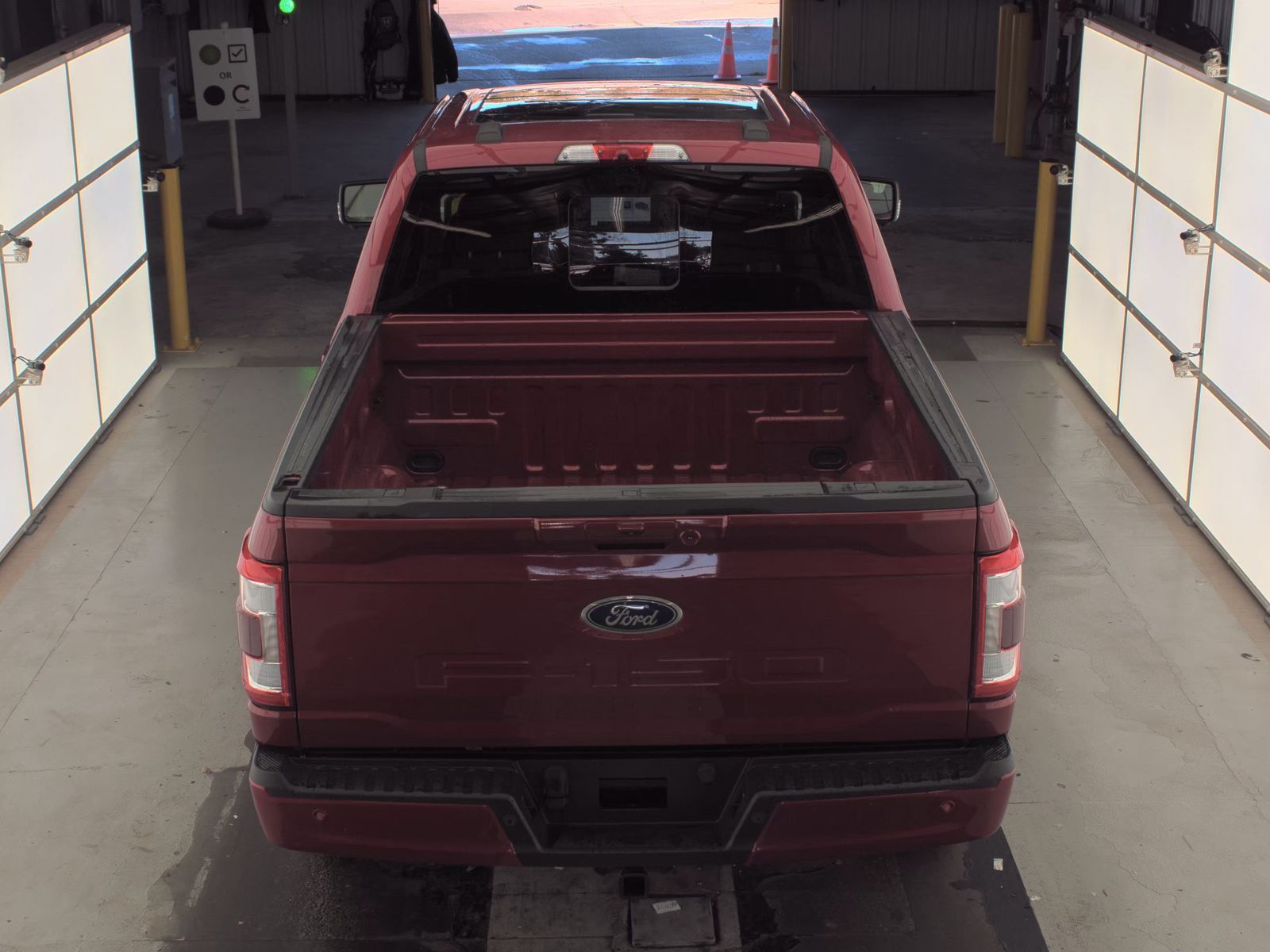 2023 Ford F-150 Hybrid Lariat AWD