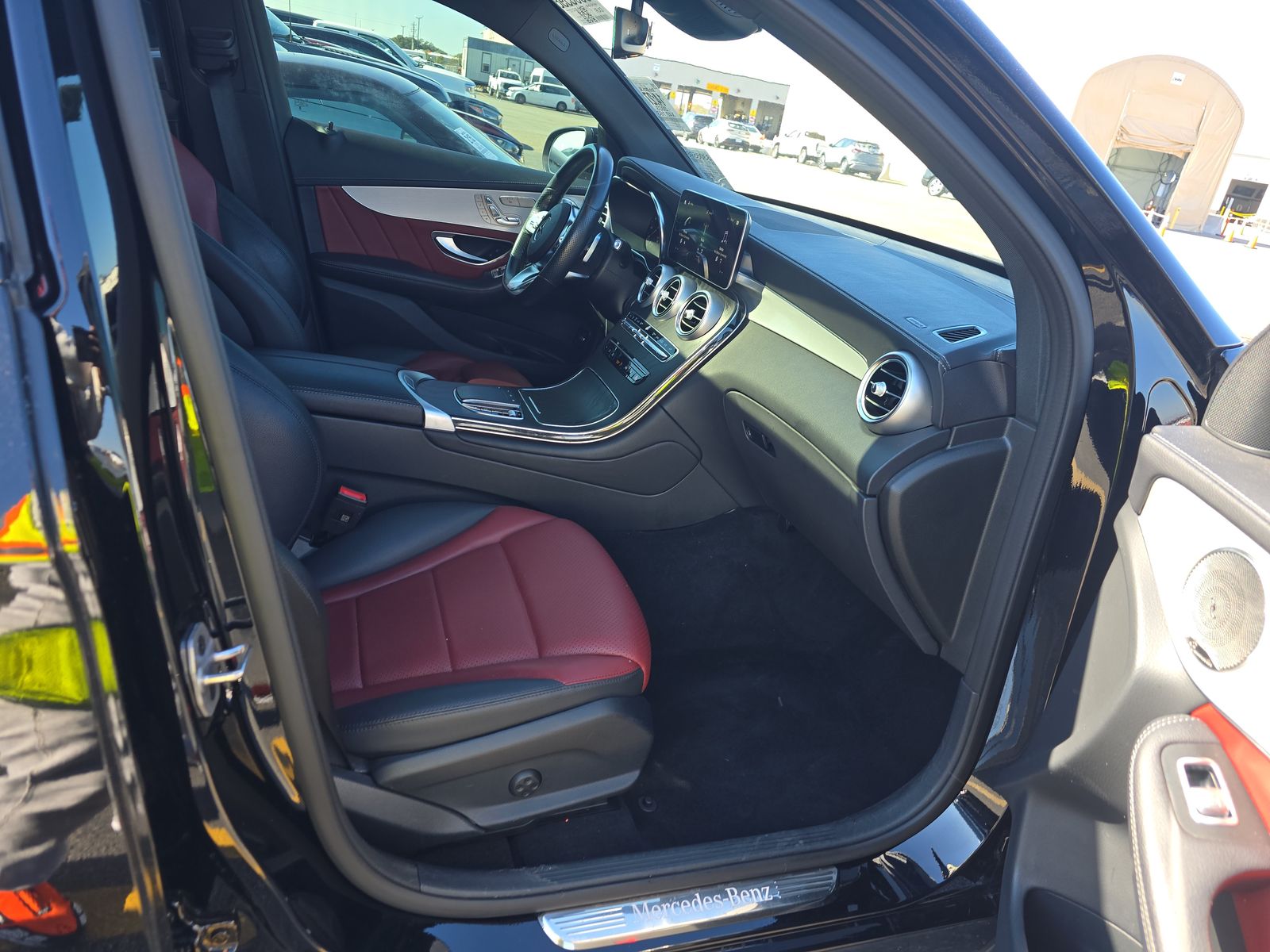 2023 Mercedes-Benz GLC GLC 300 AWD