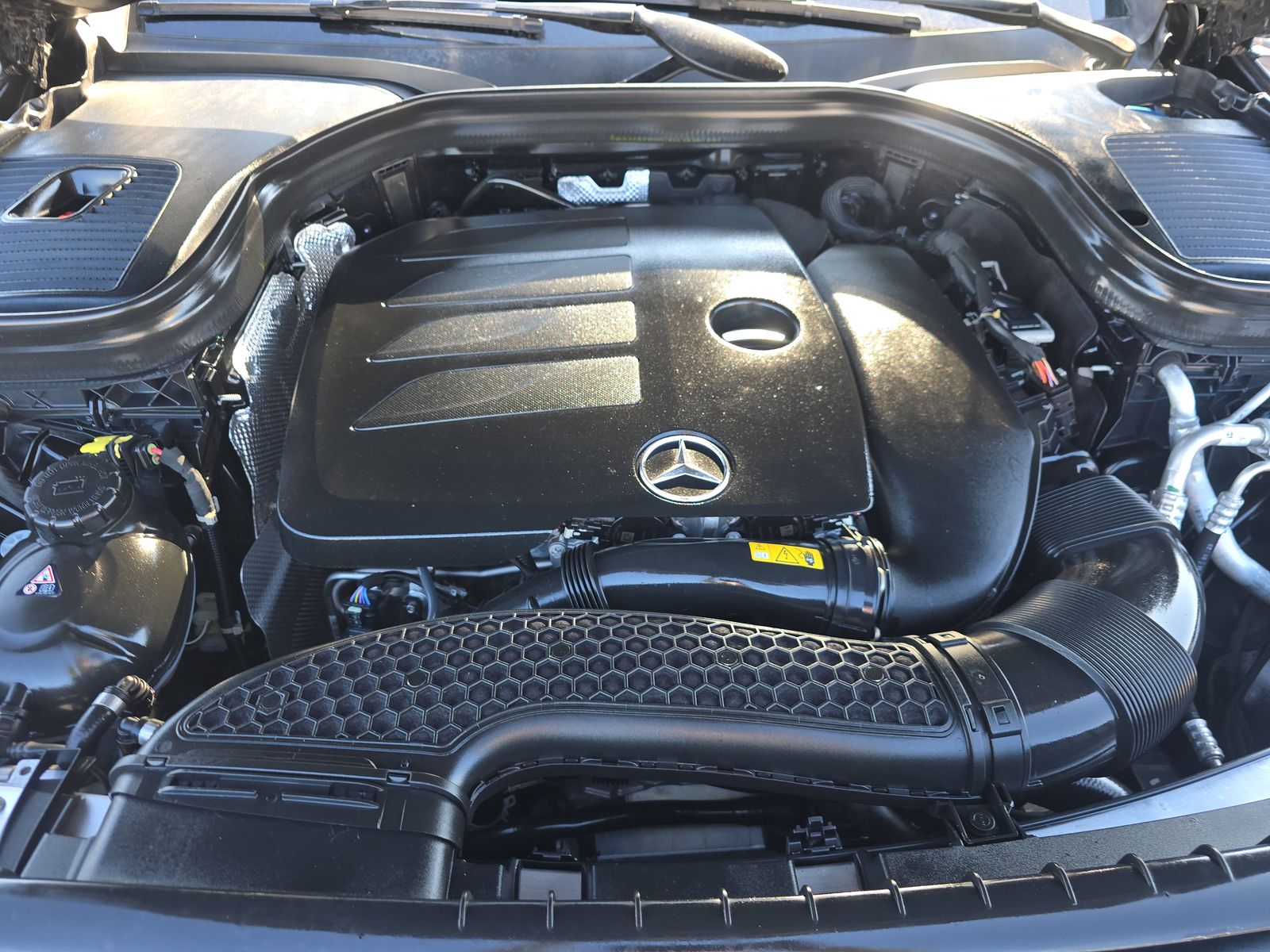 2023 Mercedes-Benz GLC GLC 300 AWD