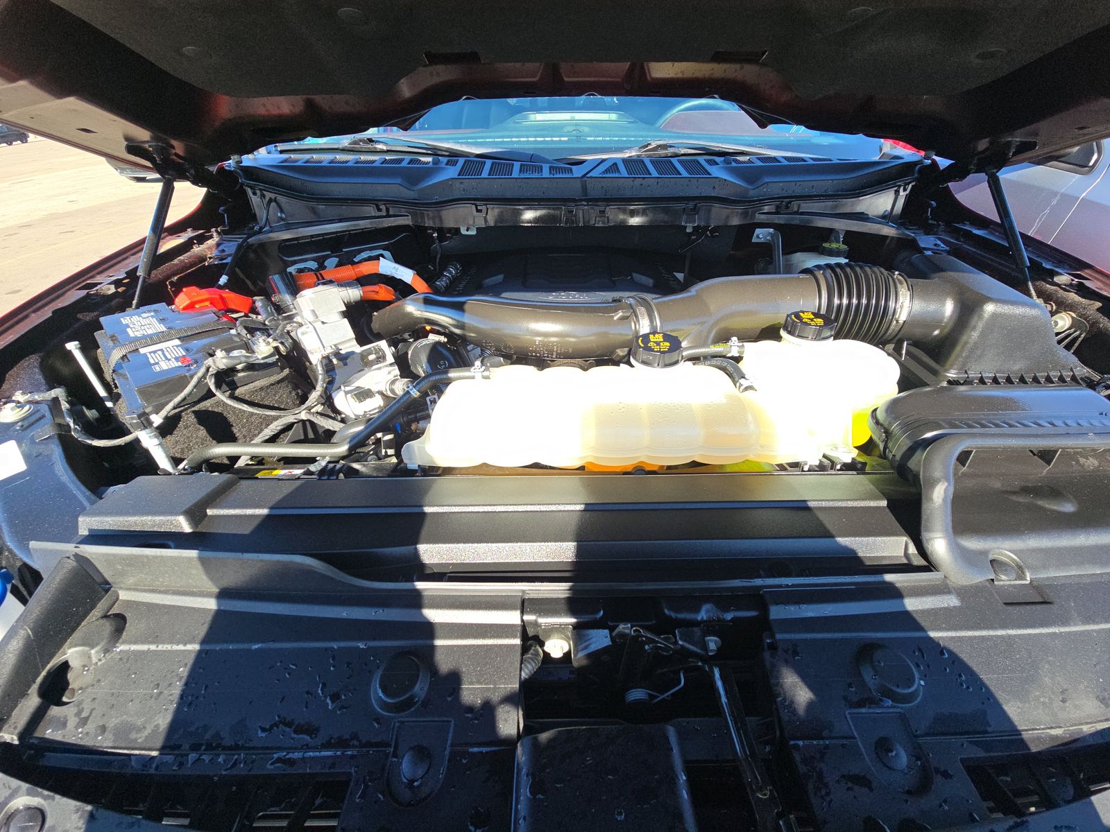 2023 Ford F-150 Hybrid Lariat AWD