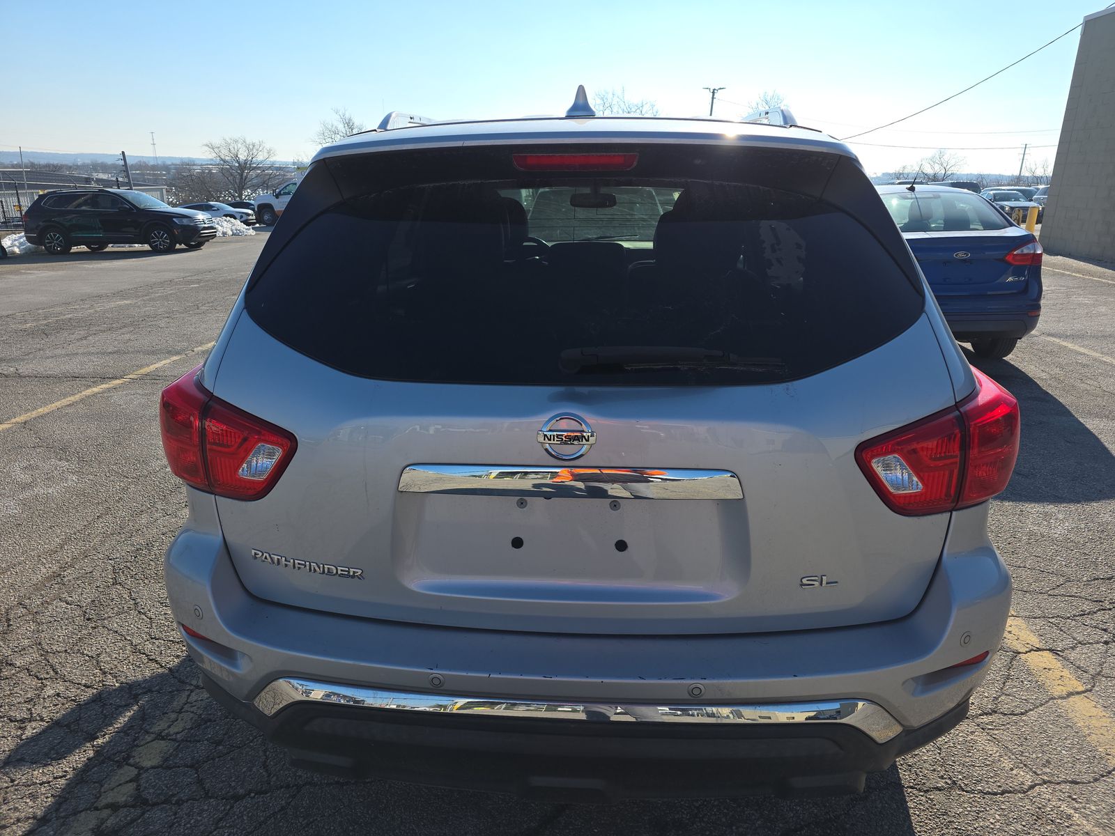 2020 Nissan Pathfinder SL FWD