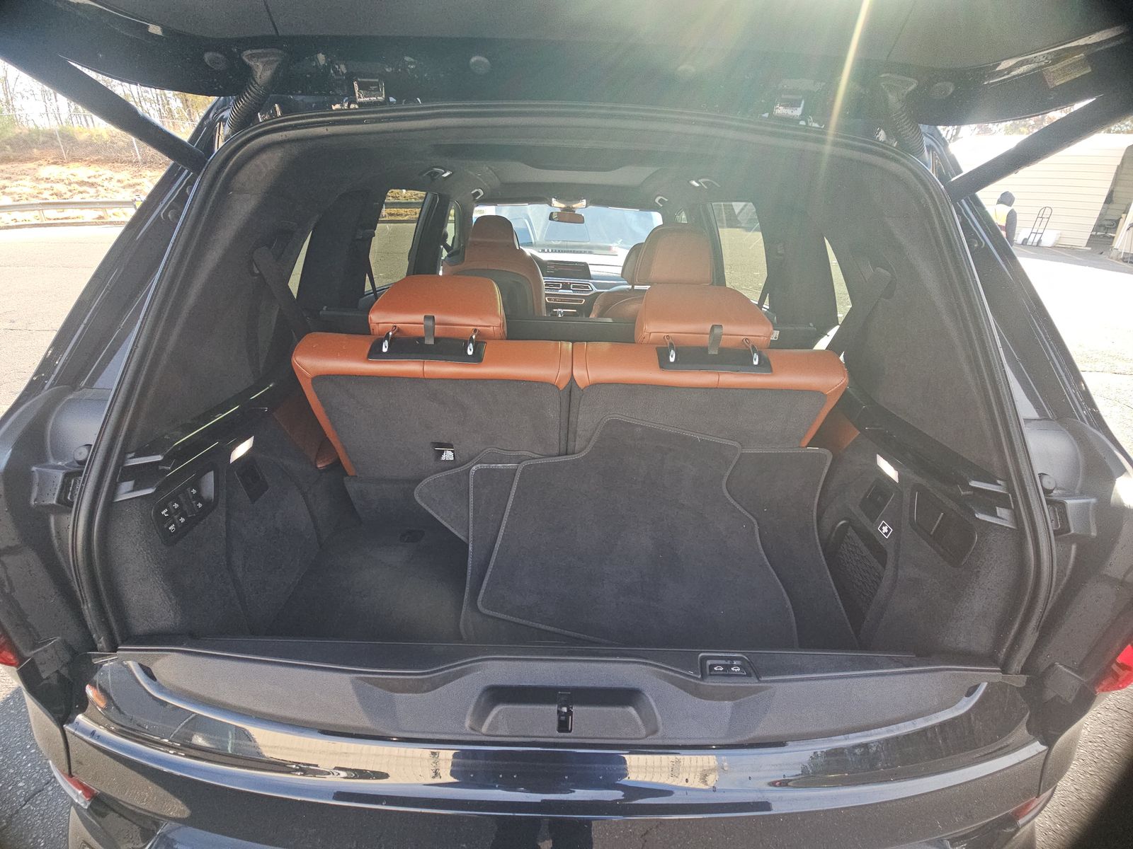 2022 BMW X7 M50i AWD