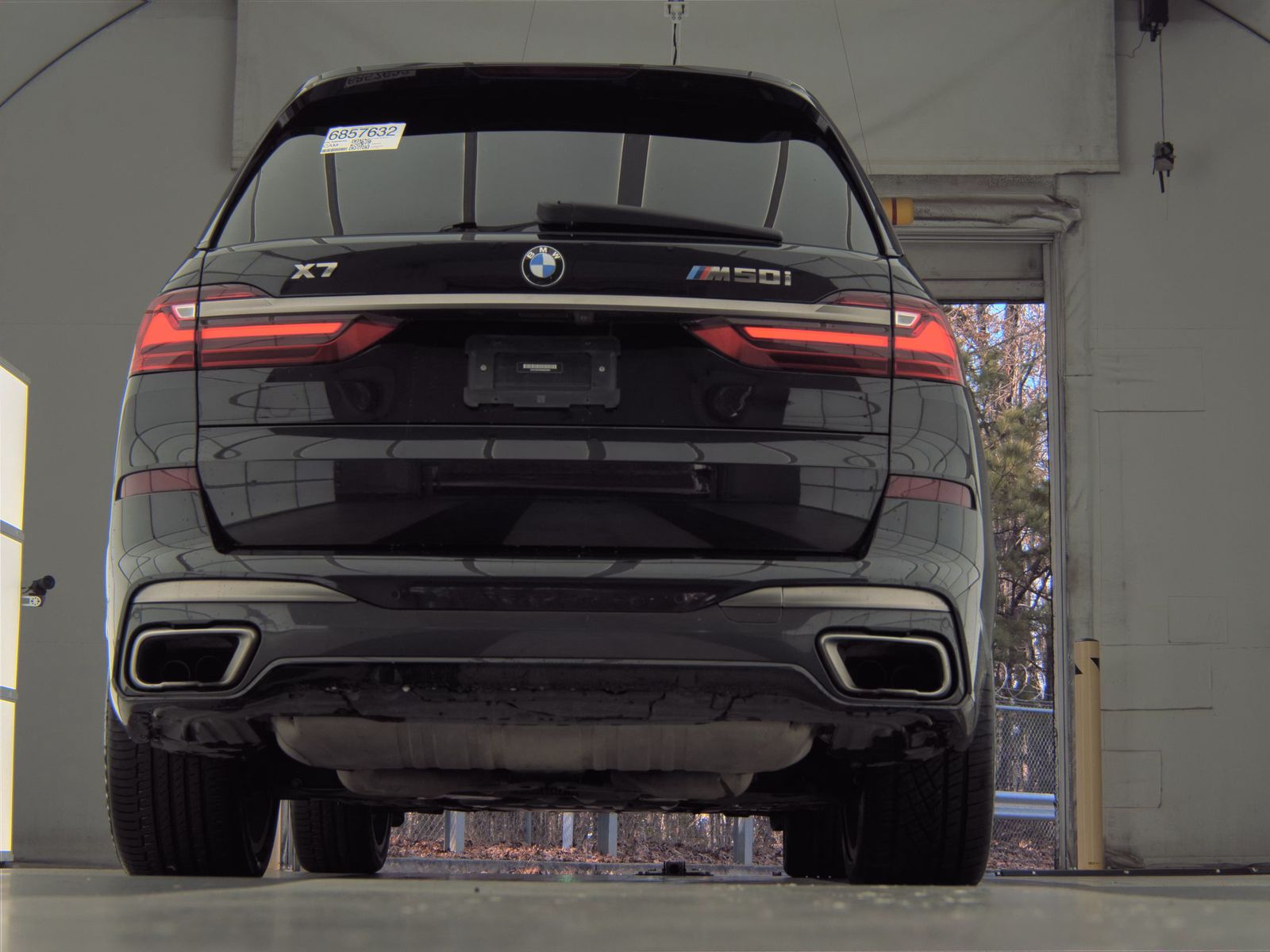 2022 BMW X7 M50i AWD