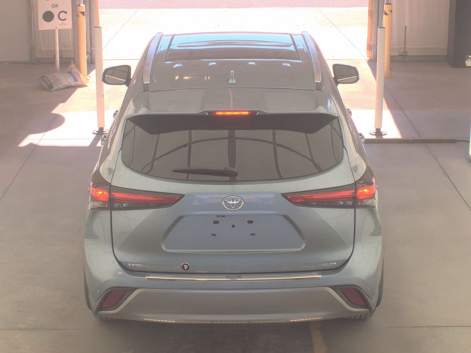 2023 Toyota Highlander Platinum FWD