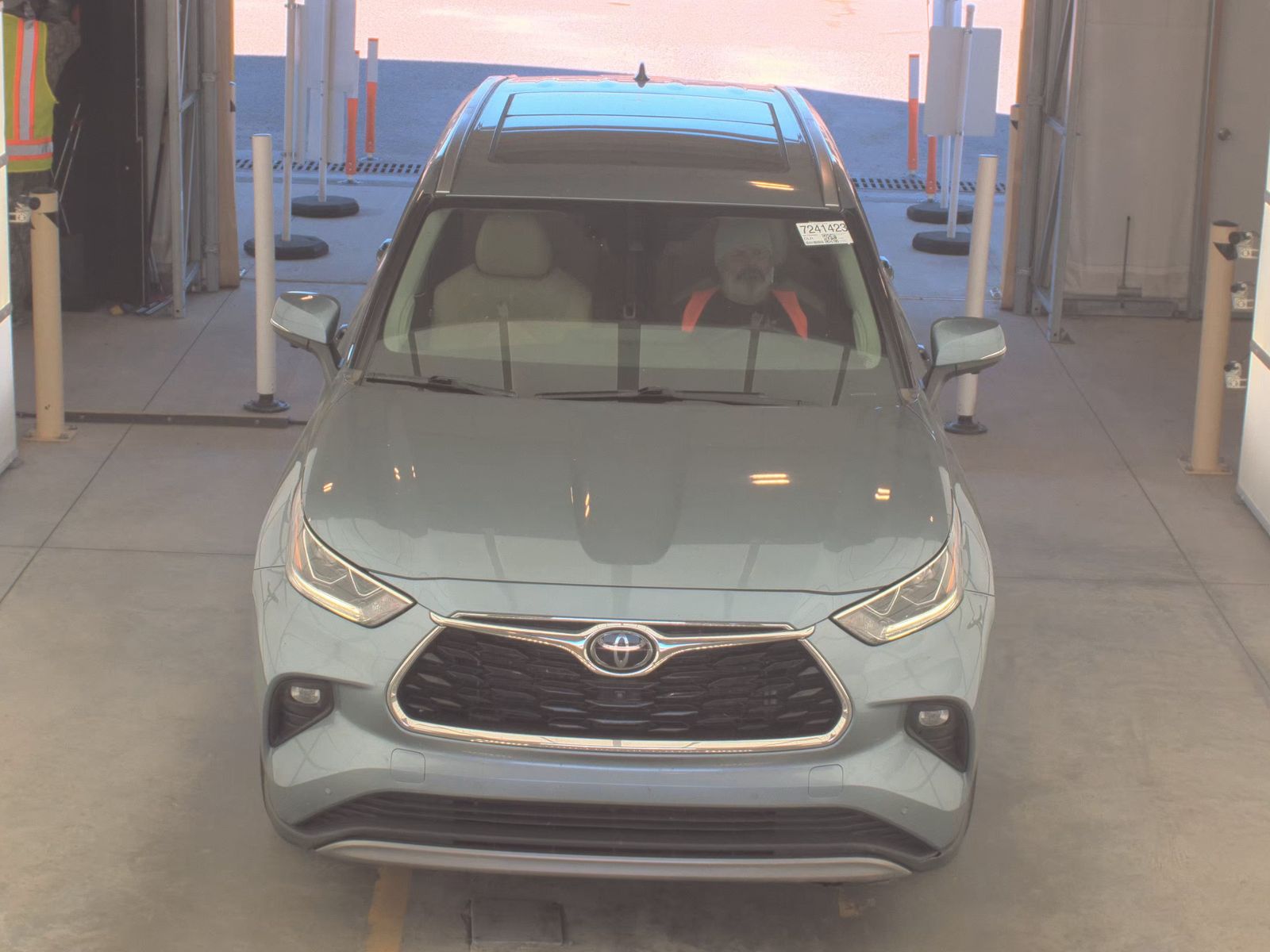 2023 Toyota Highlander Platinum FWD