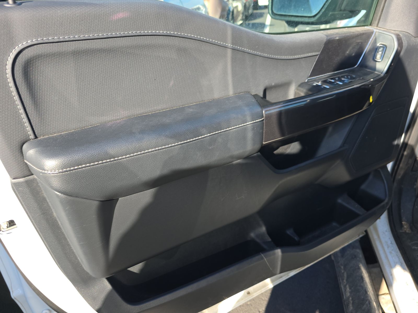 2023 Ford F-150 Hybrid XLT AWD