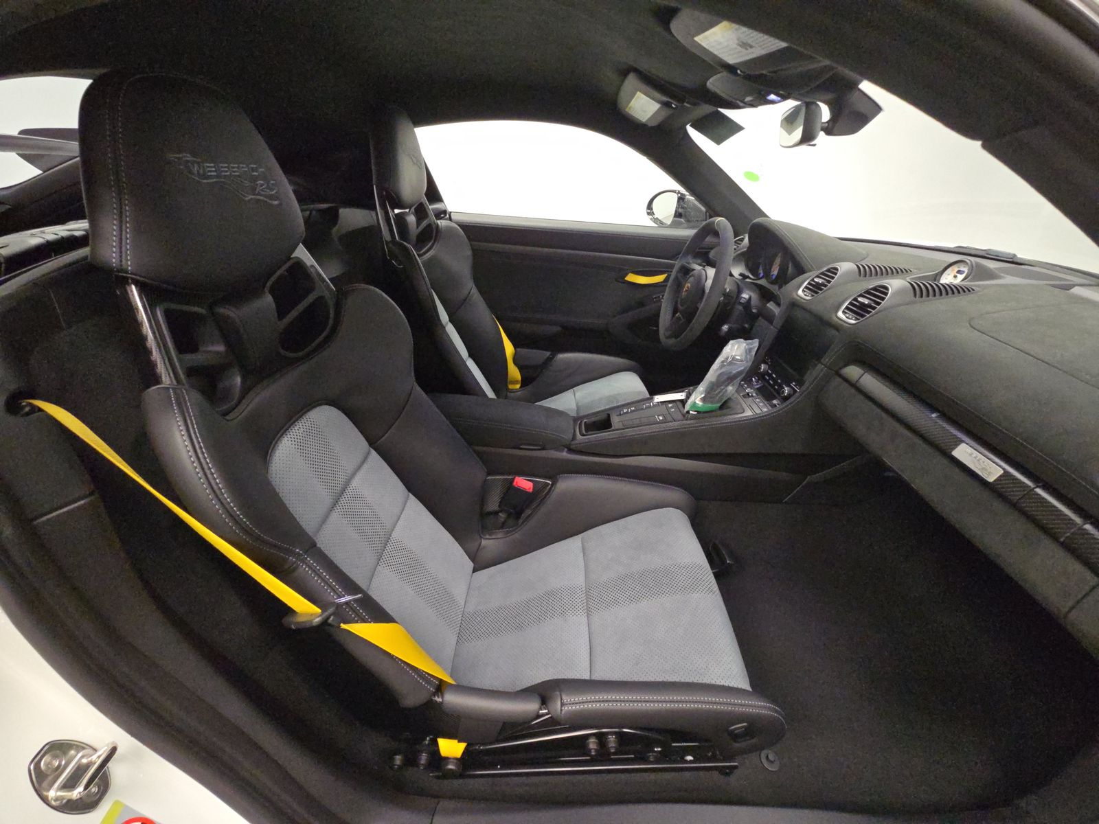 2024 Porsche 718 Cayman GT4 RS RWD