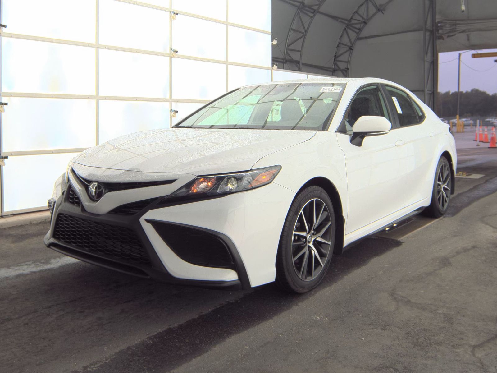 2024 Toyota Camry SE FWD
