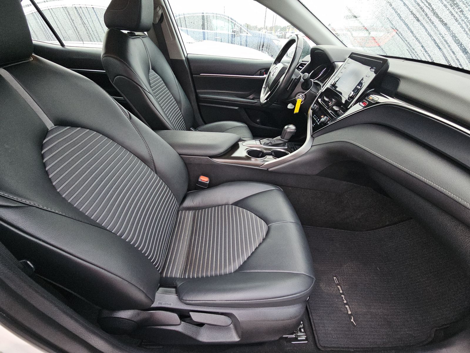 2024 Toyota Camry SE FWD