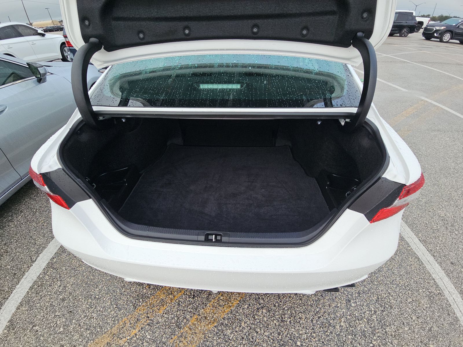 2024 Toyota Camry SE FWD