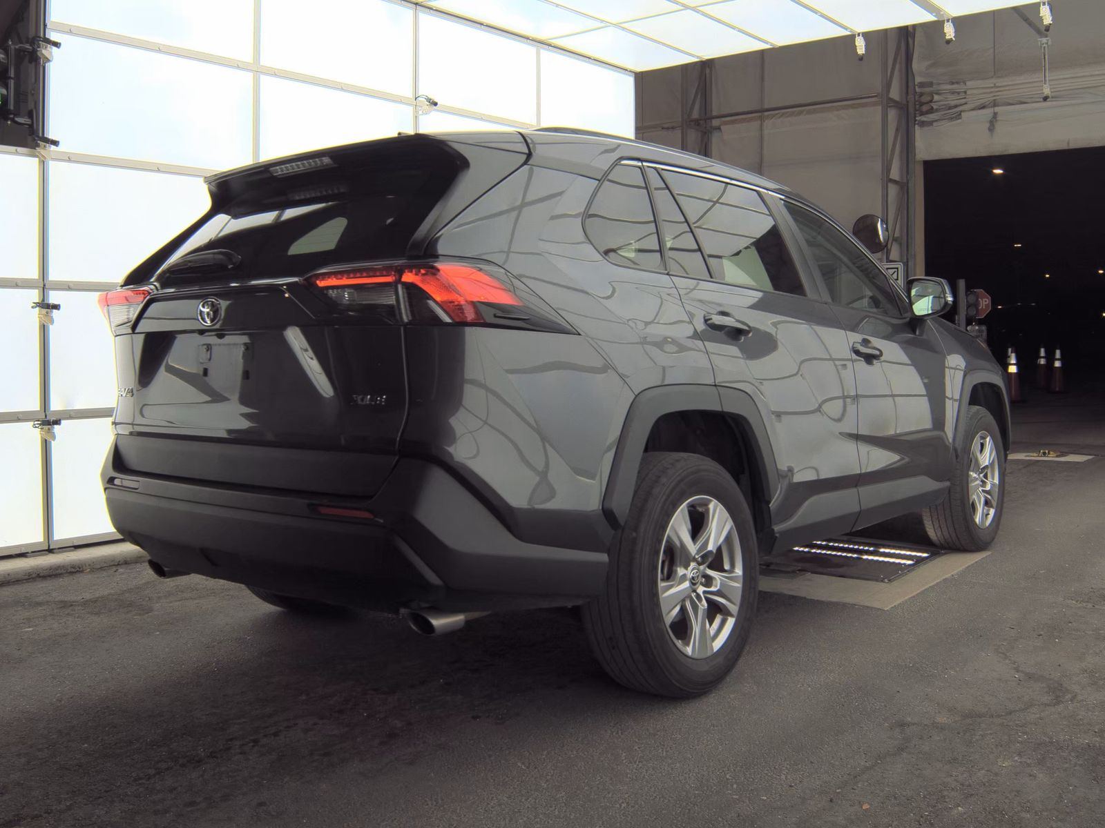 2023 Toyota RAV4 XLE FWD