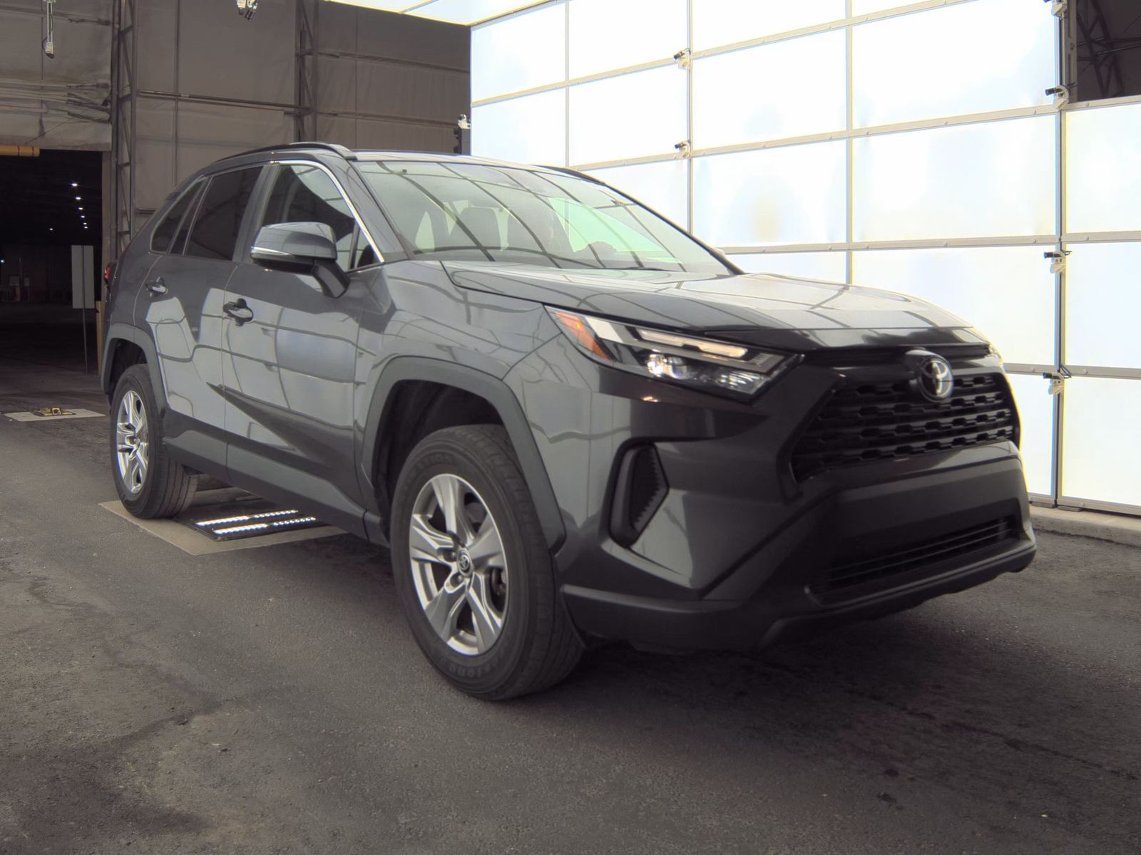 2023 Toyota RAV4 XLE FWD