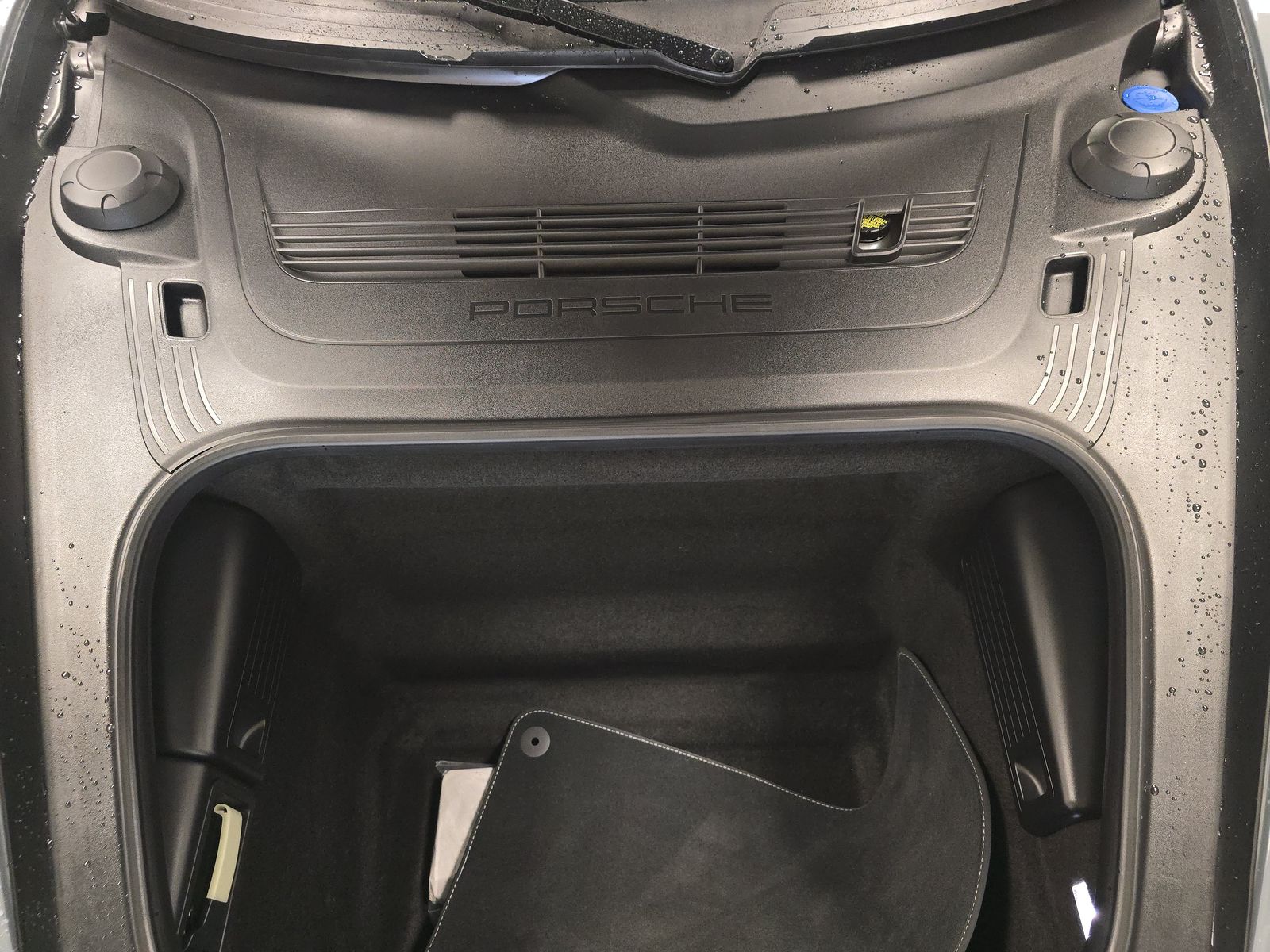 2024 Porsche 718 Cayman Style Edition RWD