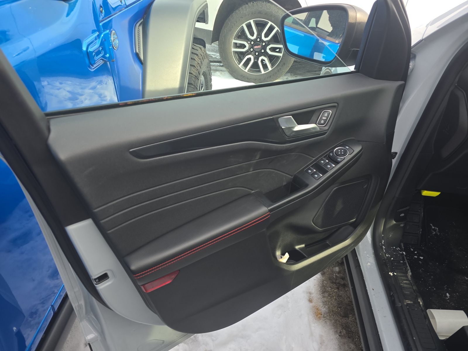 2025 Ford Escape ST-Line FWD