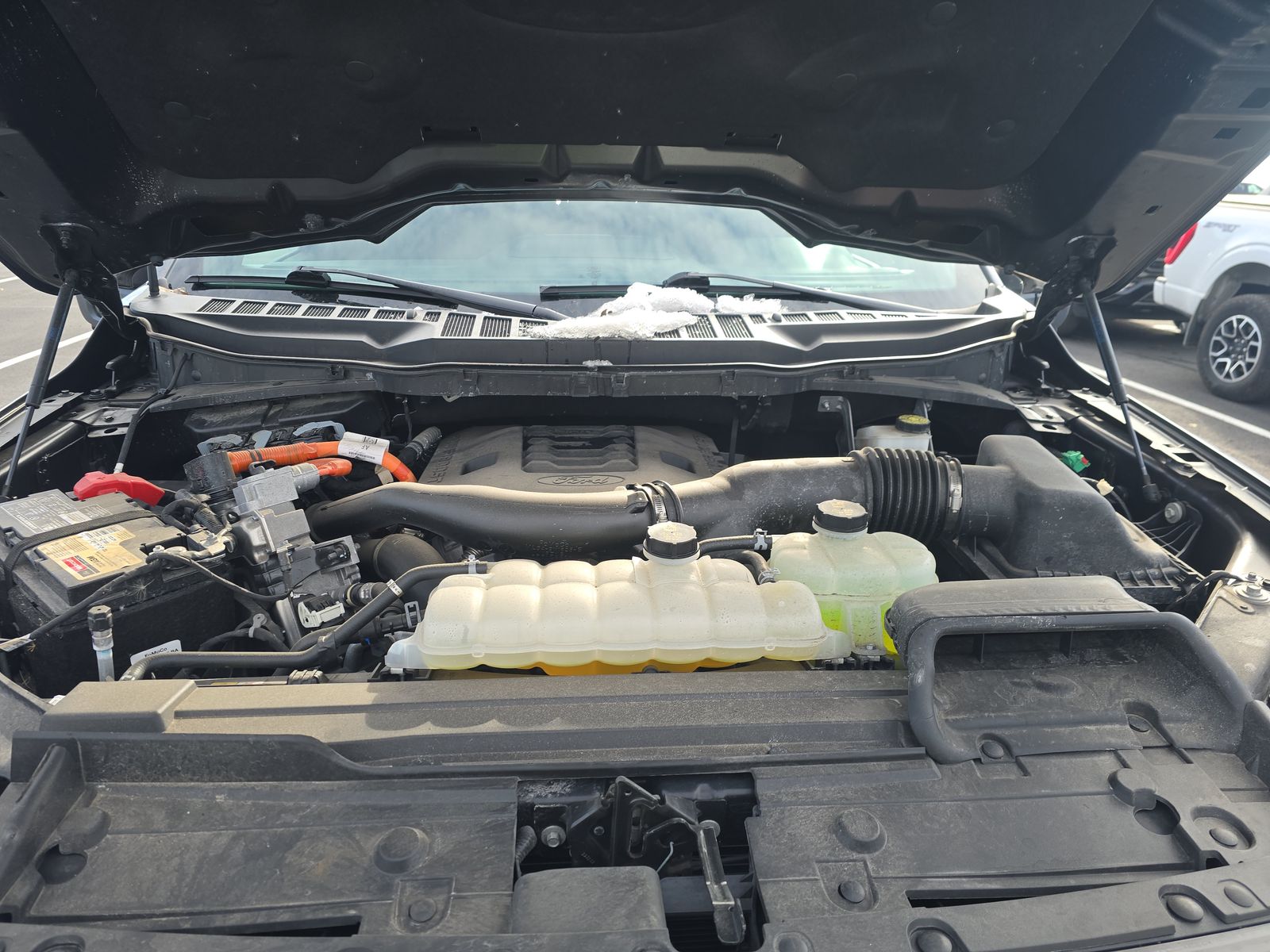 2023 Ford F-150 Hybrid XLT AWD