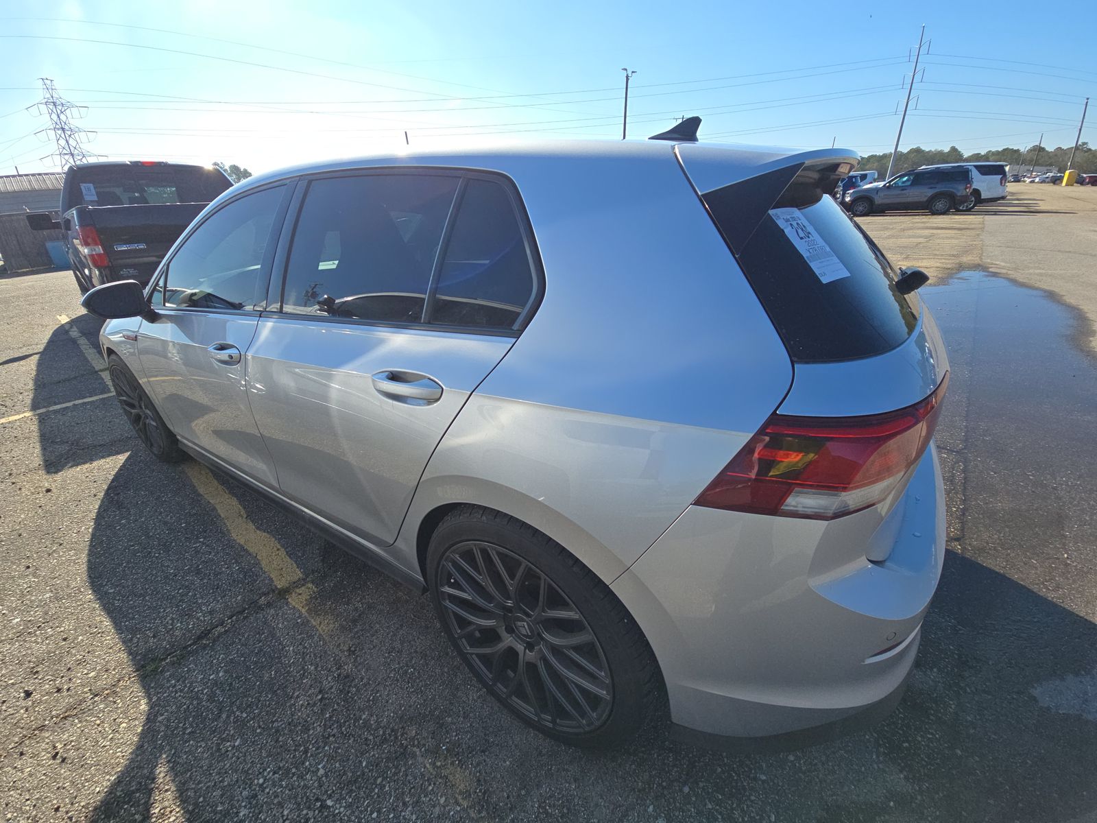 2022 Volkswagen Golf GTI 2.0T SE FWD