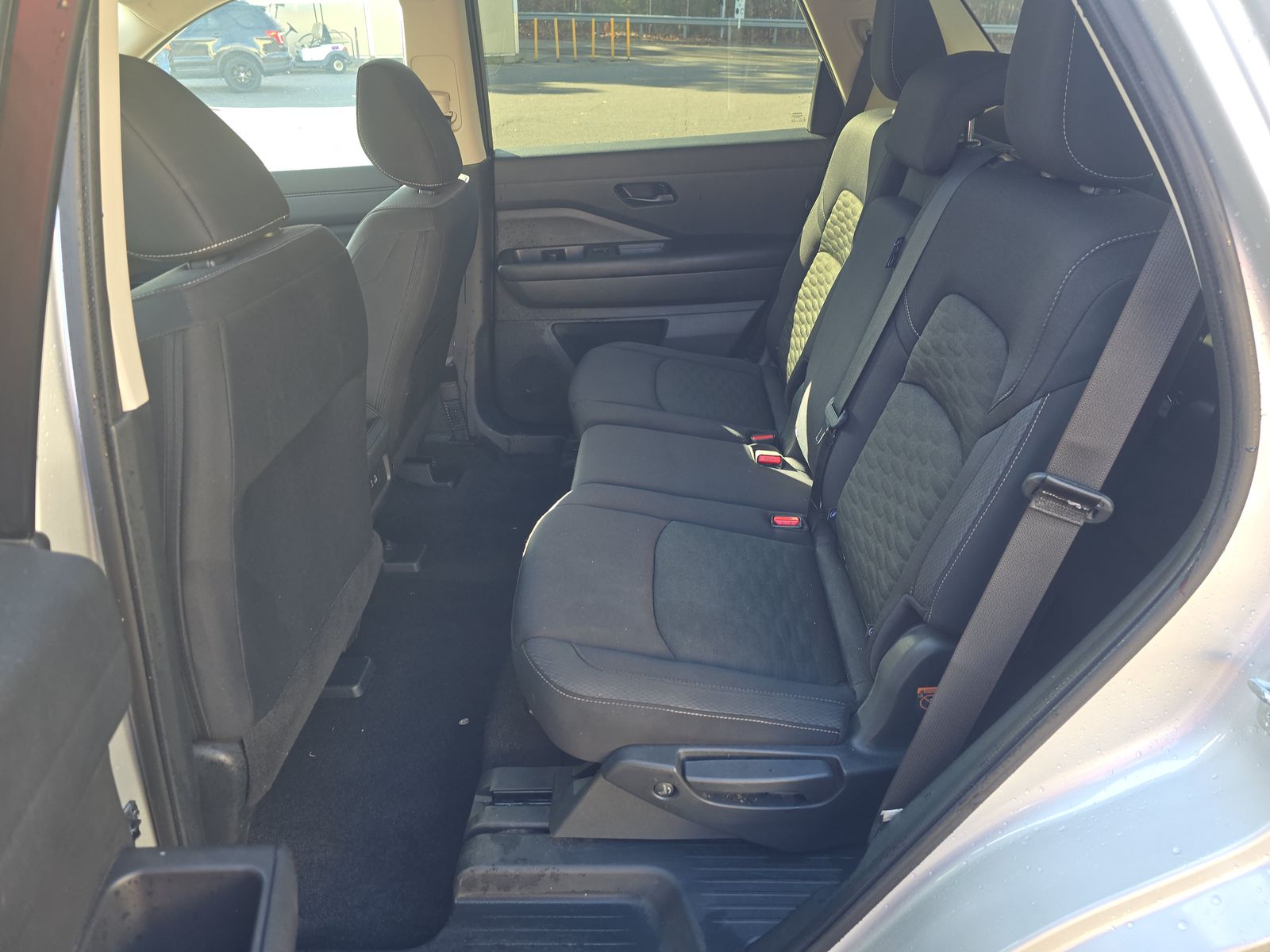 2024 Nissan Pathfinder S AWD