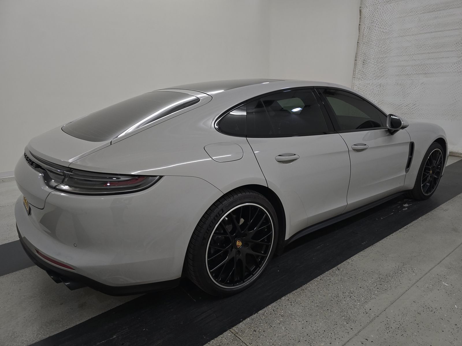 2022 Porsche Panamera Platinum Edition RWD