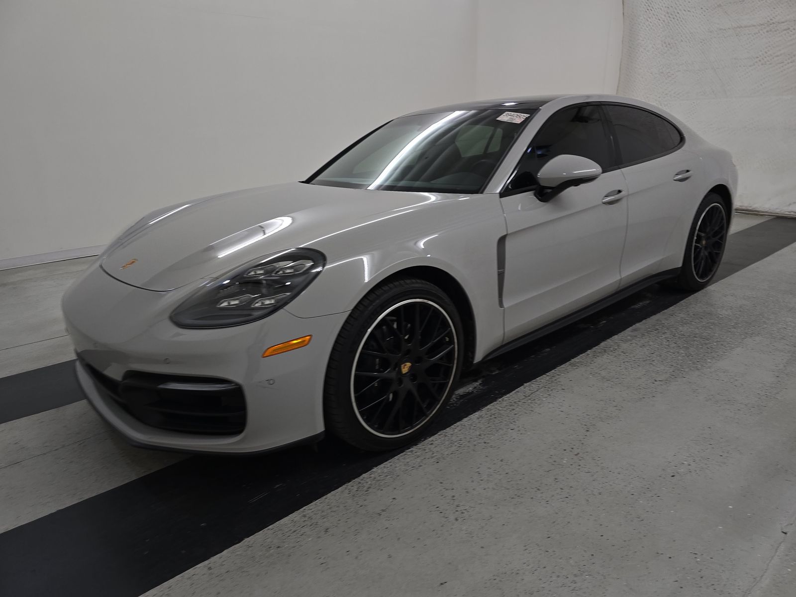 2022 Porsche Panamera Platinum Edition RWD