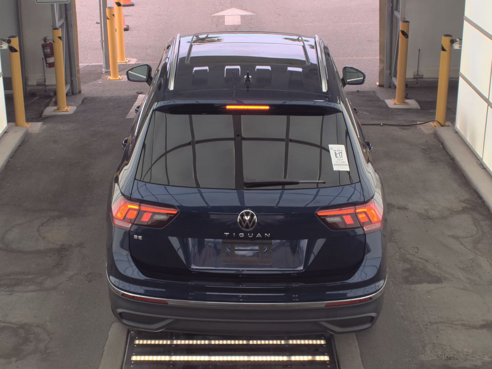 2024 Volkswagen Tiguan 2.0T SE FWD