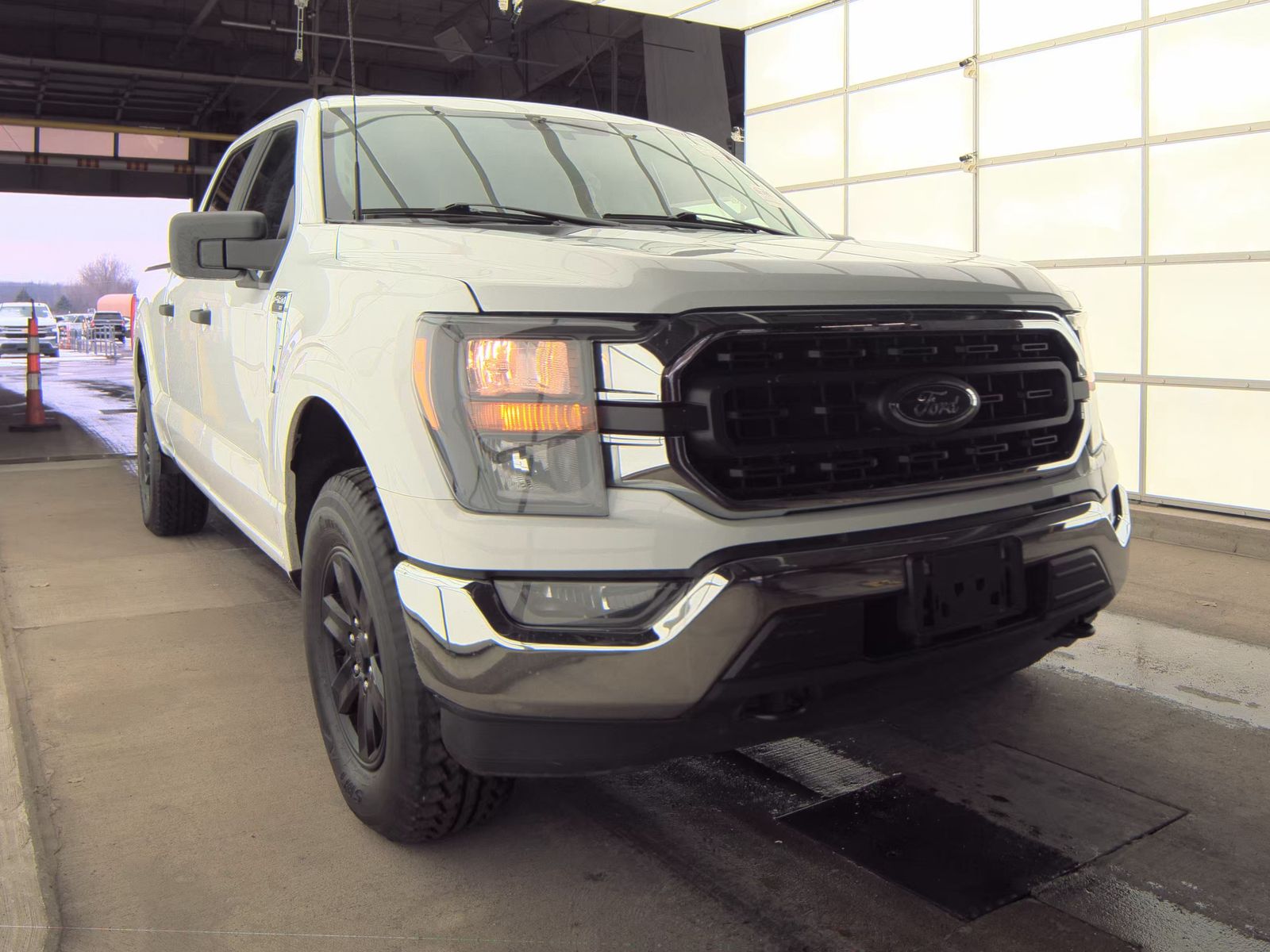 2023 Ford F-150 XLT AWD
