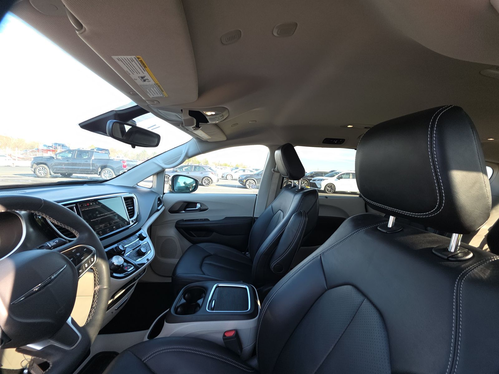 2024 Chrysler Pacifica Touring L FWD