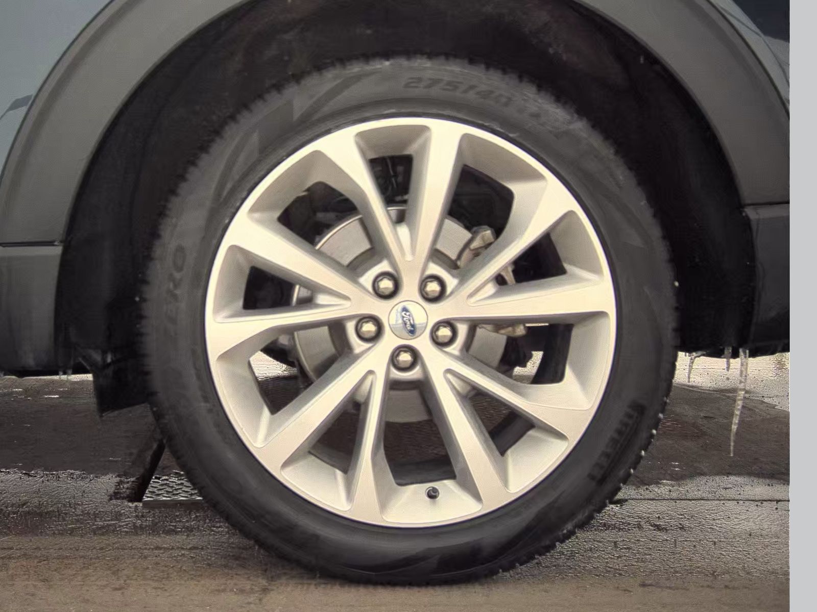 2023 Ford Explorer Platinum AWD