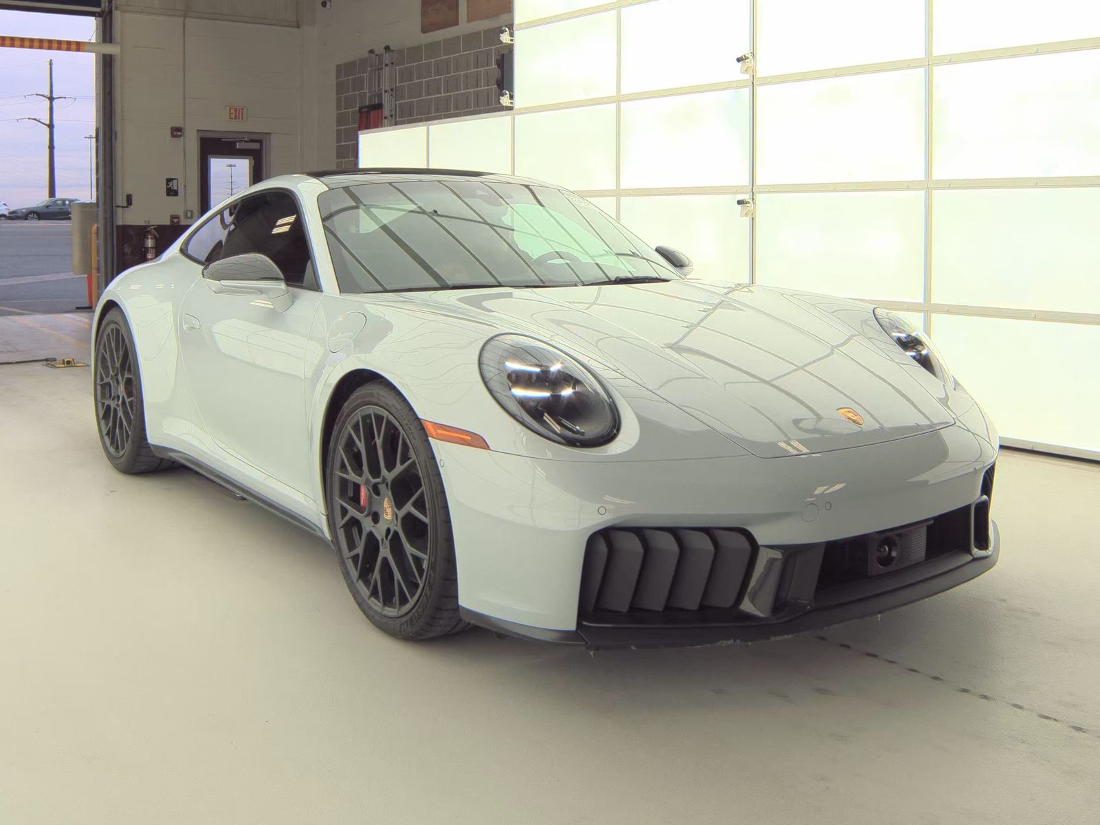 2025 Porsche 911 Carrera GTS RWD