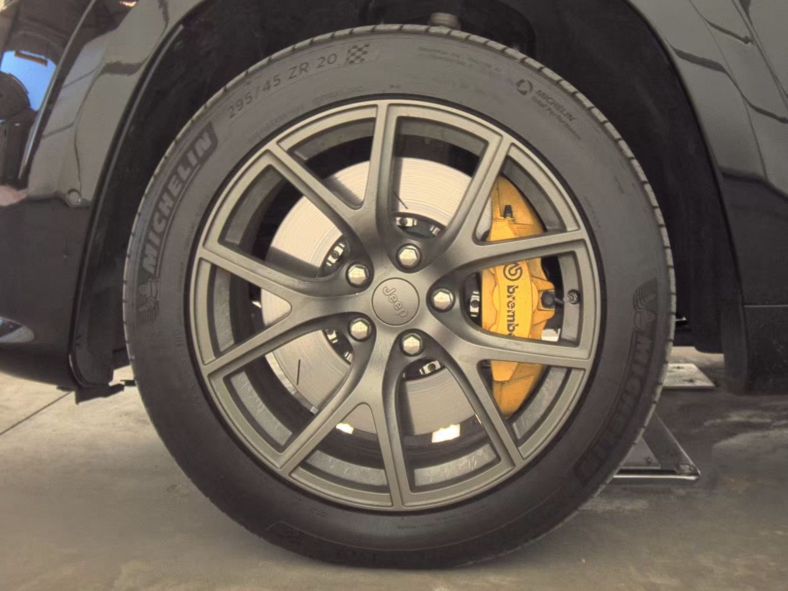 2020 Jeep Grand Cherokee Trackhawk AWD